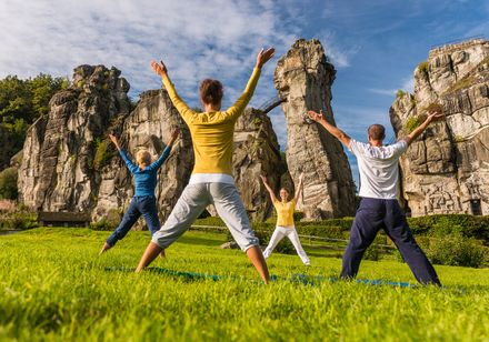 Yoga voor de Externsteine